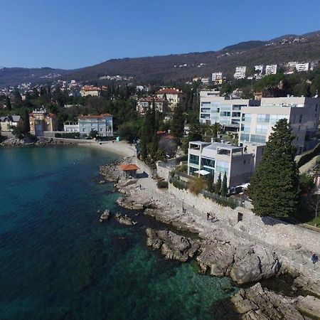 Villa Arentz Residence - Side Sea View Apartments Opatija Exterior photo